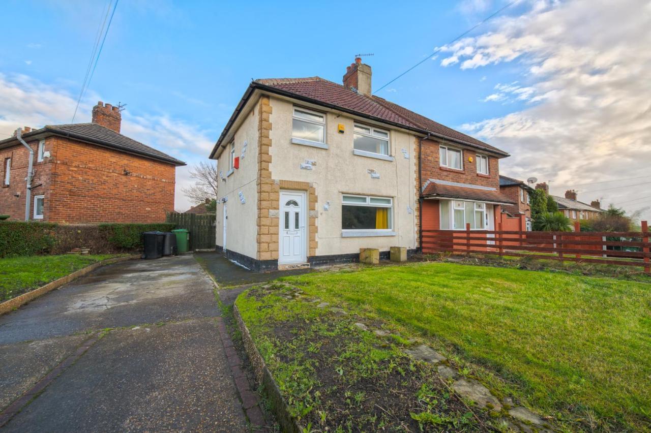 Rookwood House - Spacious Home With Free Parking - Short Stay Leeds Лидс Экстерьер фото